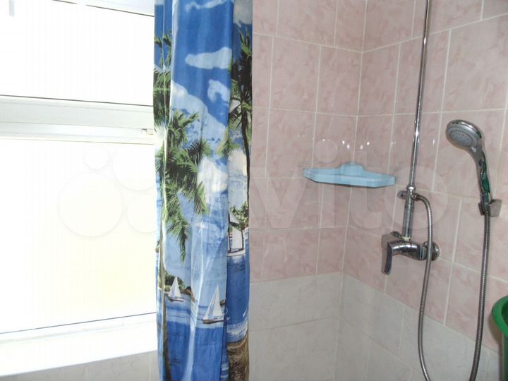 Дом 40 м² на участке 2 сот.