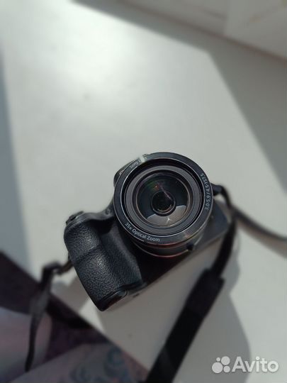 Продам фотоаппарат sony cyber-shot DSC-H300