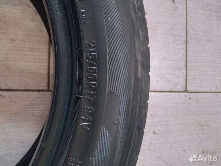 Toyo DRB 215/55 R17