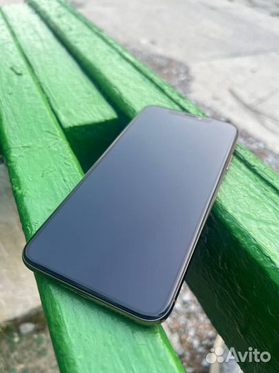 Телефон iPhone xs max