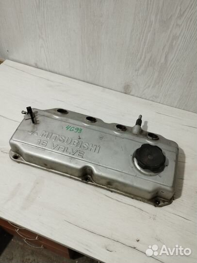 Клапанная крышка Mitsubishi 4G93 Митсубиси