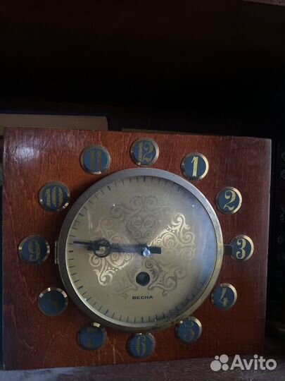 Часы весна СССР