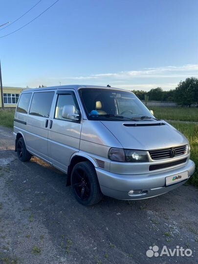 Volkswagen Multivan 2.5 МТ, 2003, 740 000 км