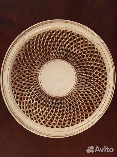 Сухарница ажурная фарфор Кировский з-д