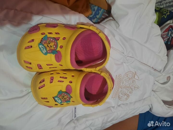 Резиновые тапочки р 27