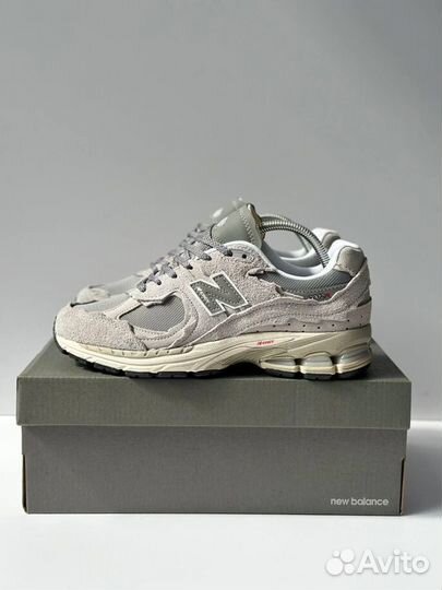 Кроссовки New Balance 2002r Protection Pack