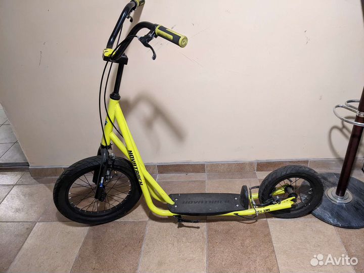 Самокат взрослый с большими колесами