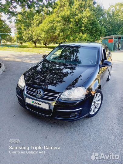 Volkswagen Jetta, 2009
