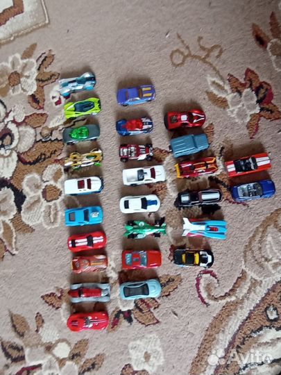 Hot wheels машинки