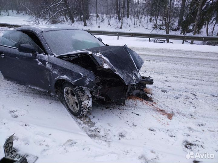Hyundai Tiburon 2.0 AT, 2003, битый, 450 000 км