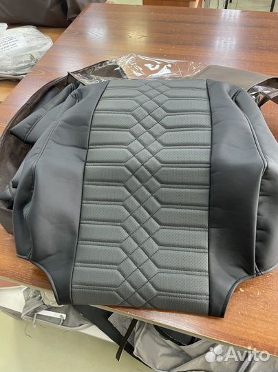 Авточехлы на тойота ипсум