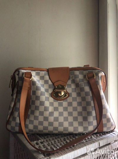 Сумка Louis Vuitton