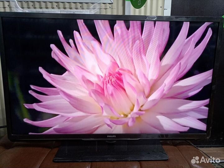 Телевизор Philips 40Pfl5527T