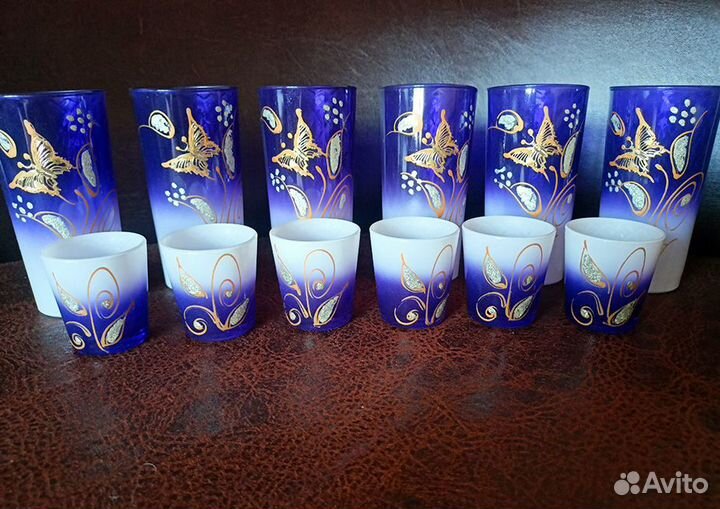 Набор бокалов, рюмок (стопок)