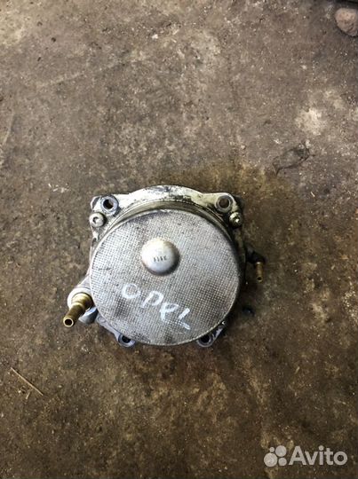 Вакуумный насос Опель Инсигния