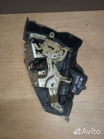 Замок двери задний левый Mercedes w210 мерседес