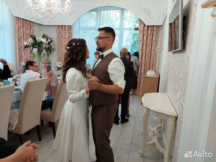 Ведущая, ведущий и ди джей на свадьбу, юбилей