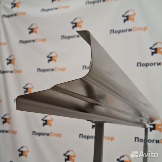 Кузовной порог правый Kia Cerato ремкомплект