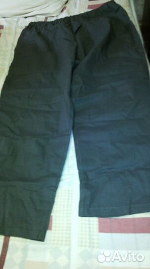 Блуза и брюки от хирургических костюмов