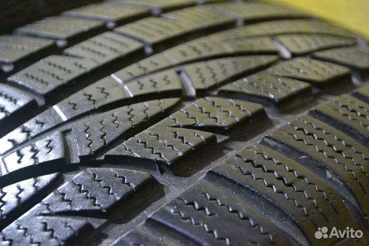 Hankook Winter I'Cept Evo 205/55 R16