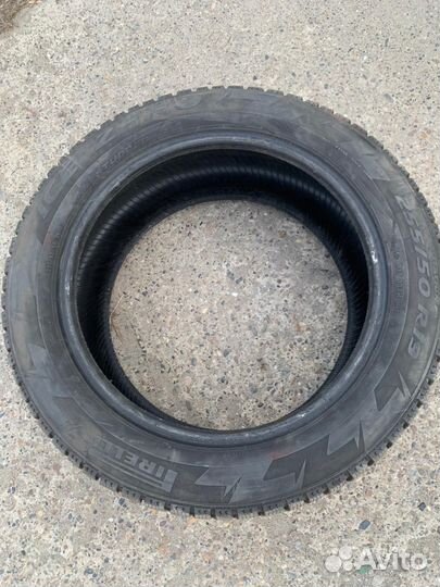 Pirelli Ice Zero 255/55 R19