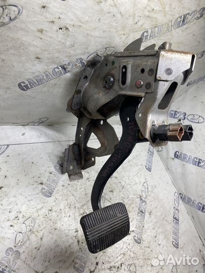 Педаль тормоза nissan teana