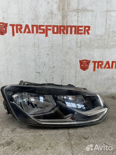 Фара передняя правая Фольксваген Поло мк 5