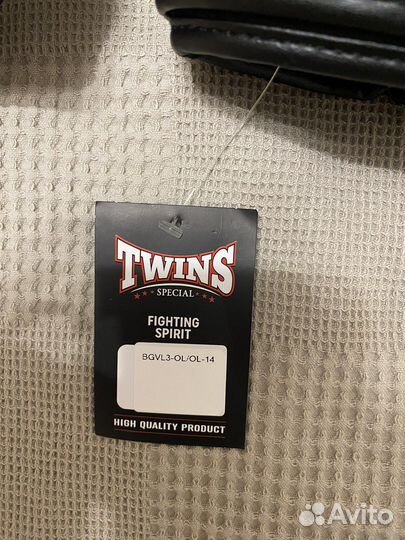 Боксерские перчатки Twins Special