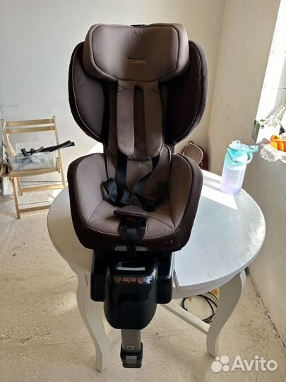 Автокресло детское Рекаро