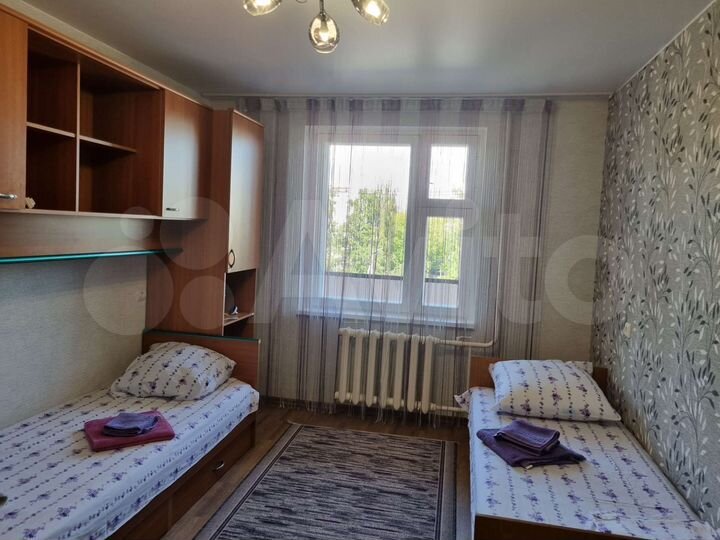 2-к. квартира, 57 м², 4/9 эт.