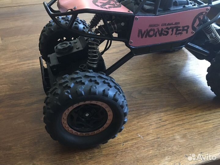 Машина на радиоуправлении на запчасти