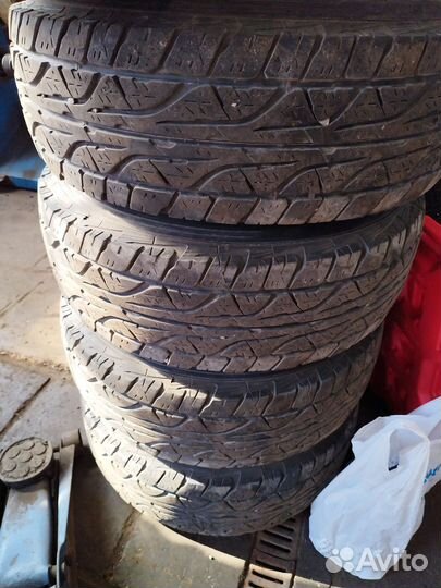 Dunlop Grandtrek AT3 285/75 R16 122Q