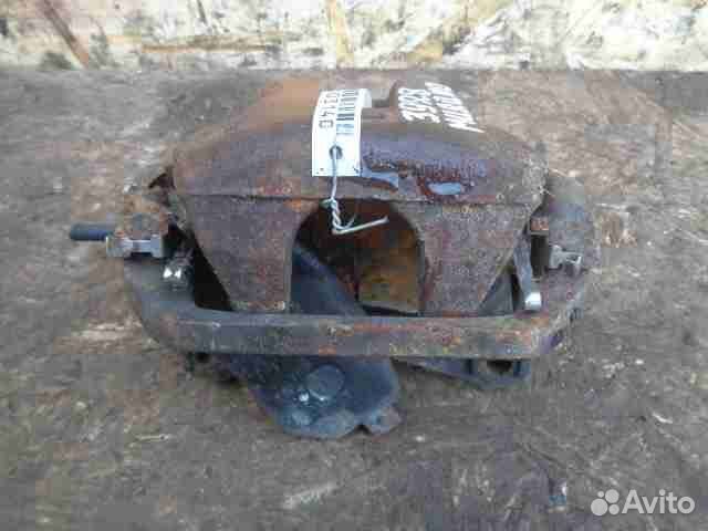 Суппорт передний правый Nissan Murano Z51