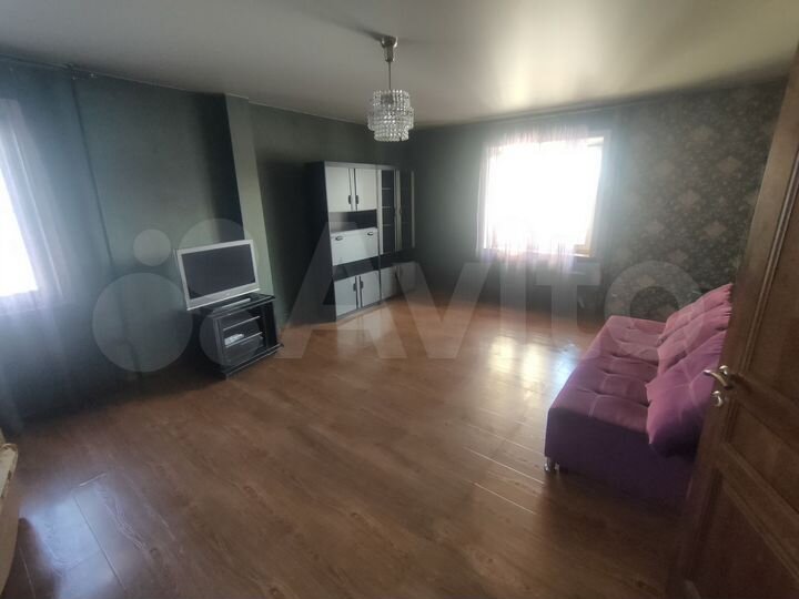 3-к. квартира, 80 м², 5/9 эт.