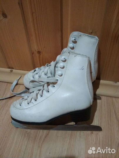 Коньки фигурные