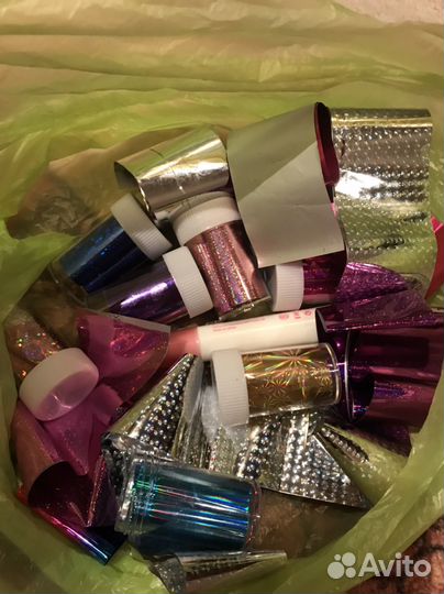 Уф лампа для ногтей и наклейки