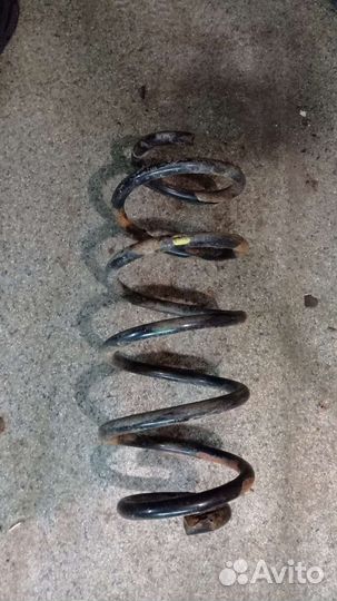 Пружина передняя каптива с140-с100