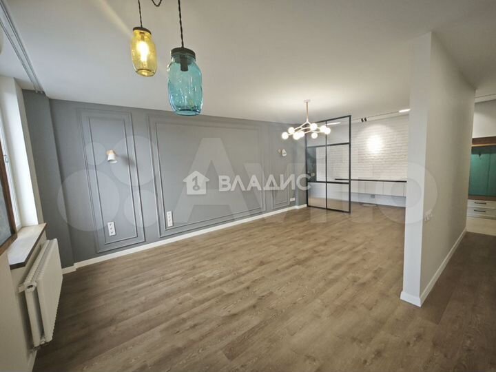 3-к. квартира, 93,1 м², 8/15 эт.