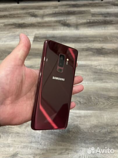 Samsung Galaxy S9 Plus, 6/64 ГБ