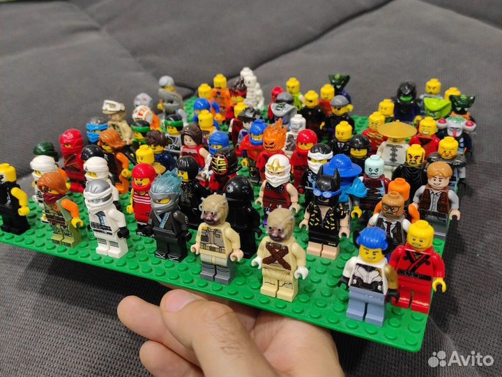 Lego минифигурки. Оригинал
