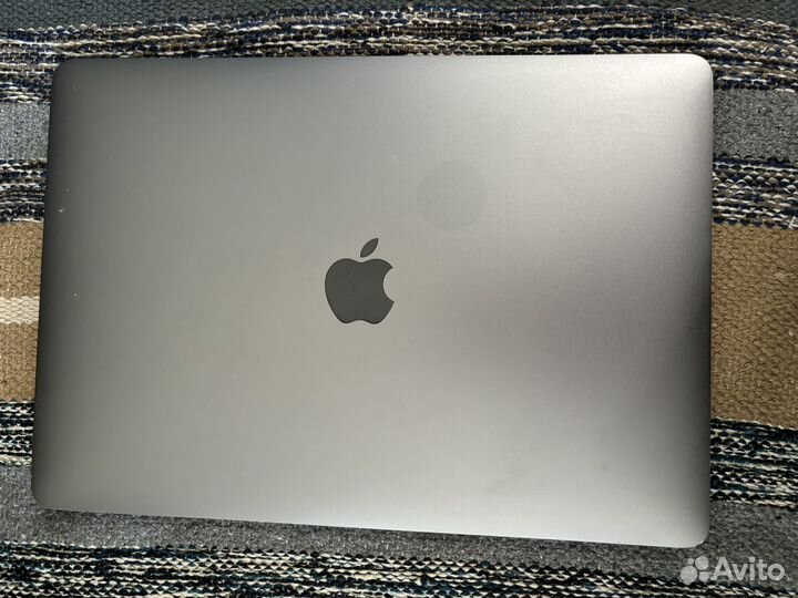 Macbook pro 13 2017 a1708