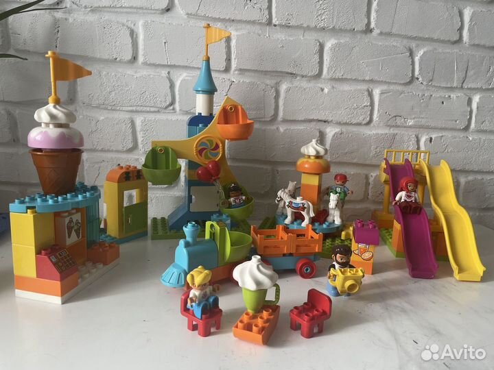 Lego duplo 10840 большая ярмарка