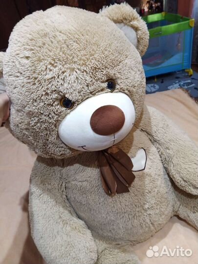Большой плюшевый медведь новый