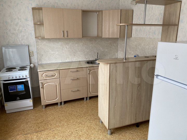 2-к. квартира, 65 м², 5/10 эт.