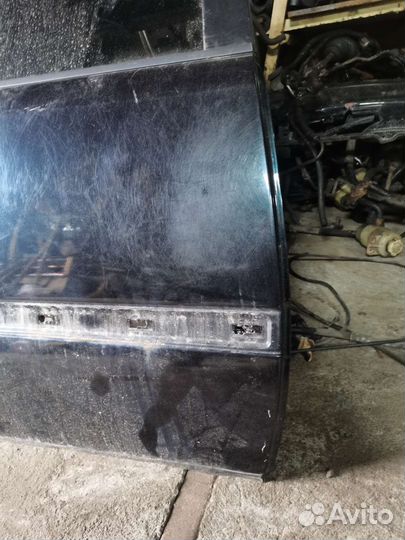 Задняя дверь mercedes w202