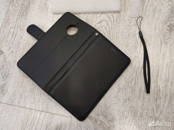 Чехлы для смартфона