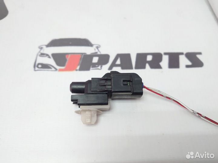 Датчик температуры Mitsubishi Lancer X (2007—2010)