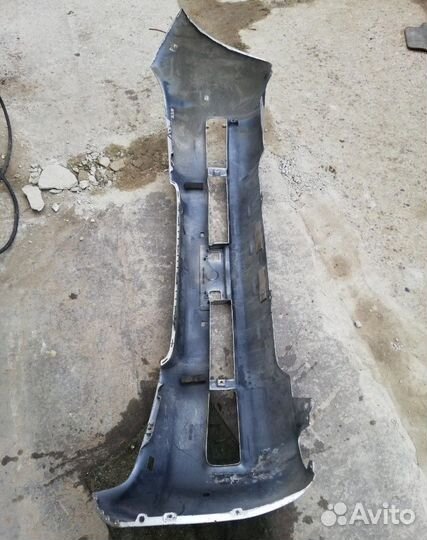 Бампер Toyota Land Cruiser 200