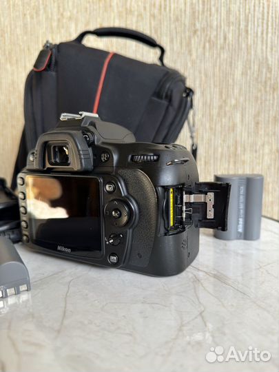 Зеркальный фотоаппарат nikon d90 kit 18-55