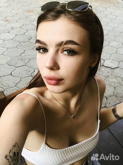 Официантка, менеджер, администратор, хостес, модел